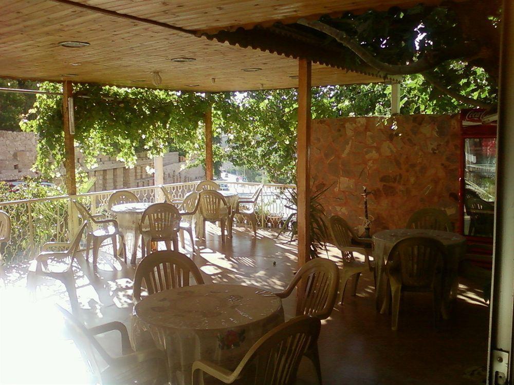 Mussa Spring Hotel Wadi Musa Eksteriør billede